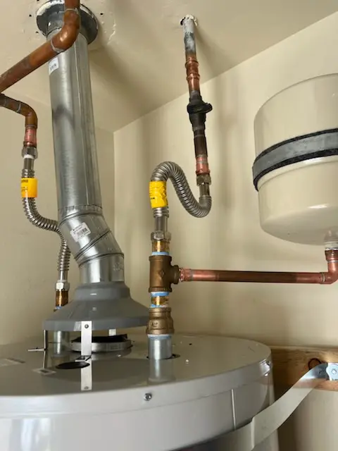 Water heater installation and plumbing repair in Roosevelt